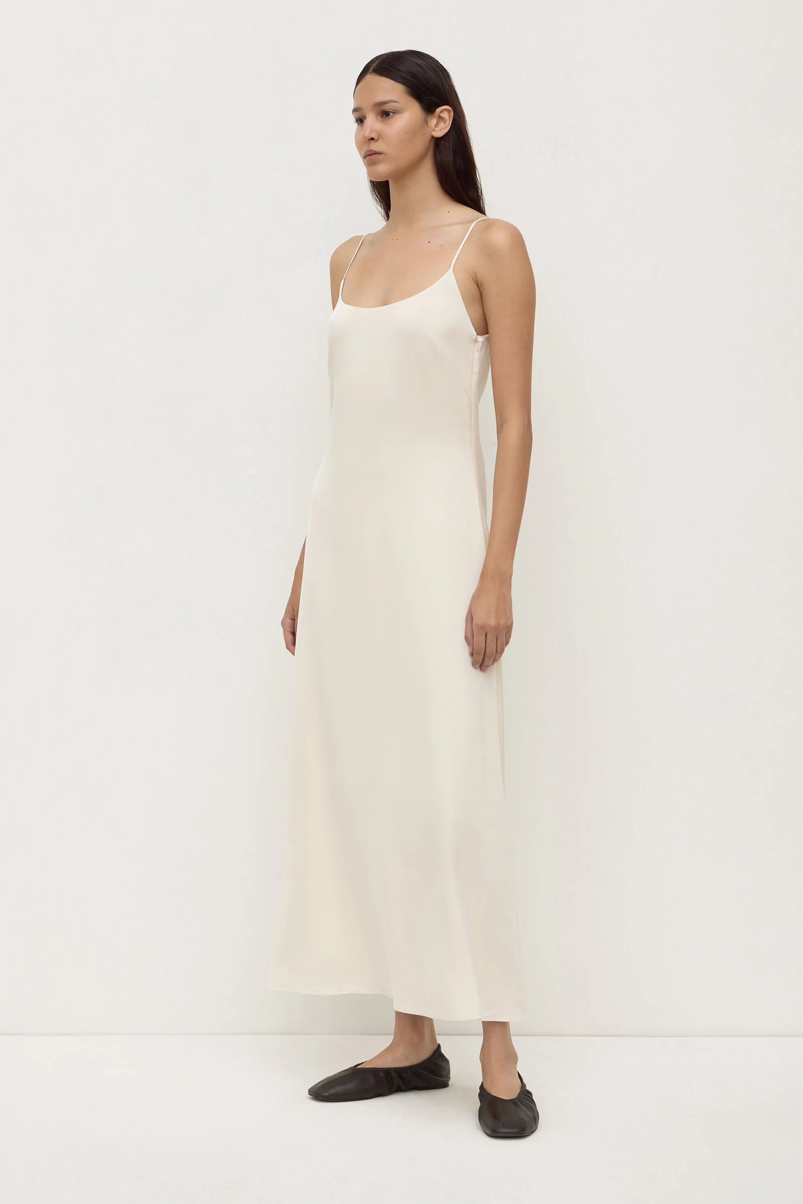 Amaris Silk Maxi Dress - Image 3