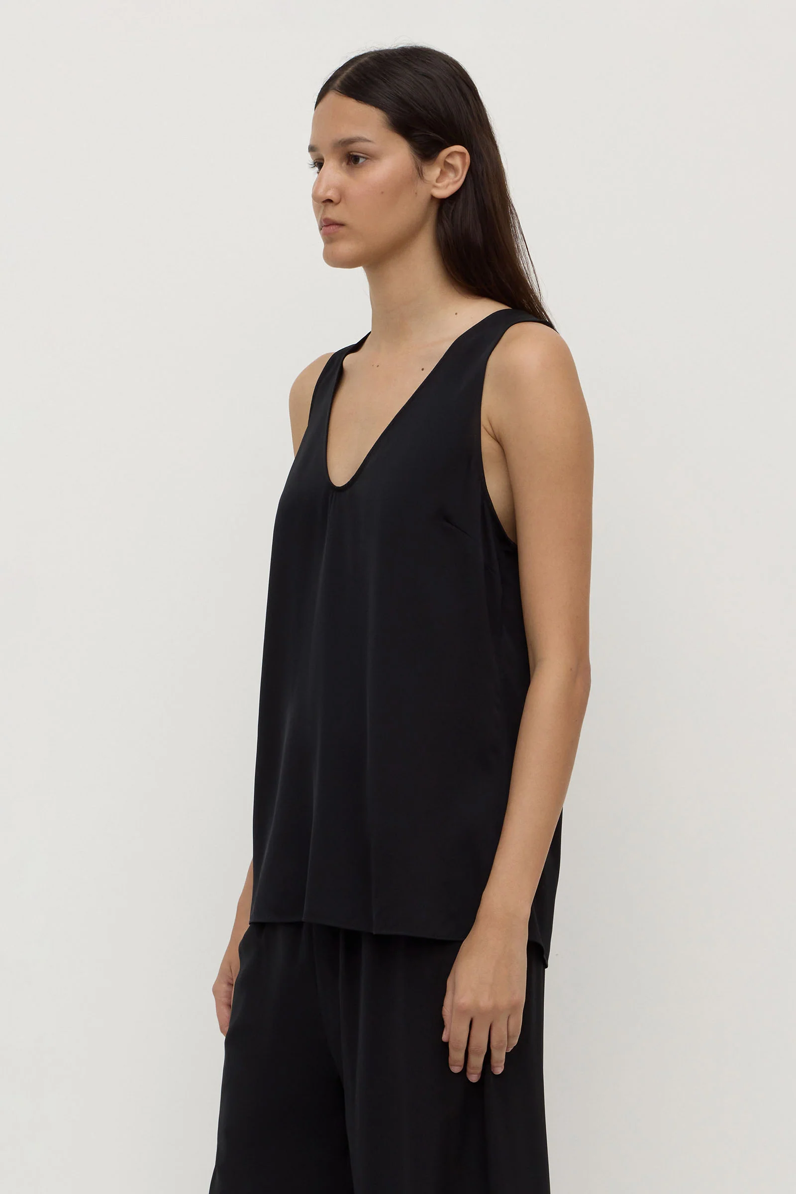 Amaris Silk Tank - Image 5