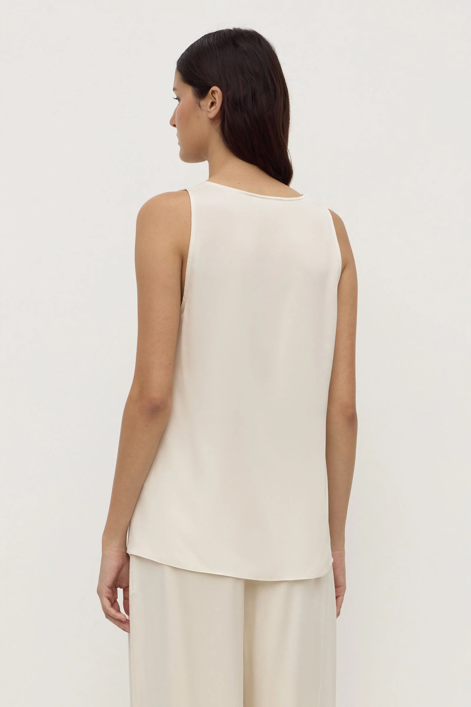 Amaris Silk Tank - Image 5