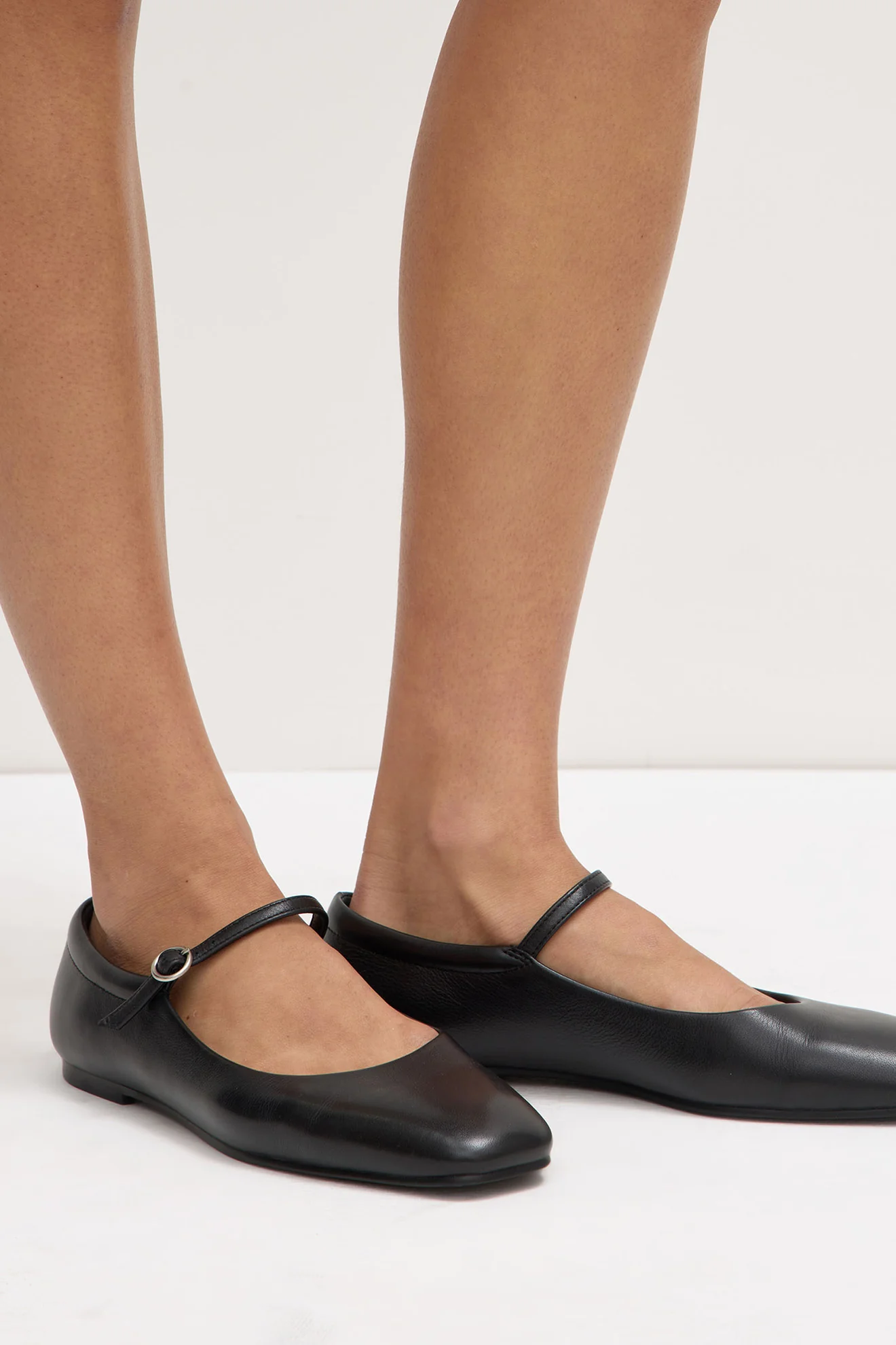 Beth Leather Ballet Flat - Image 2