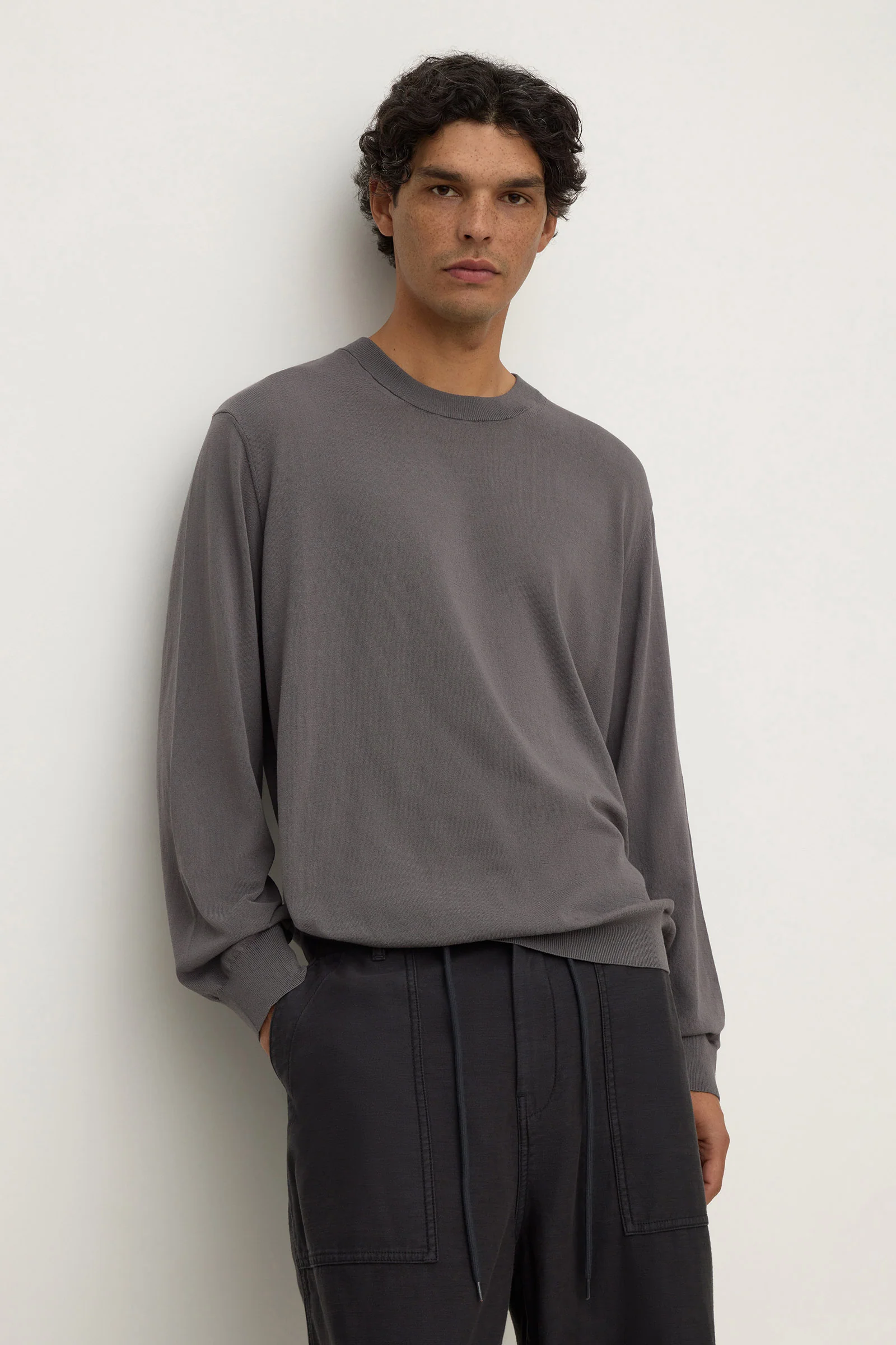 Hugh Knit Crew - Image 2