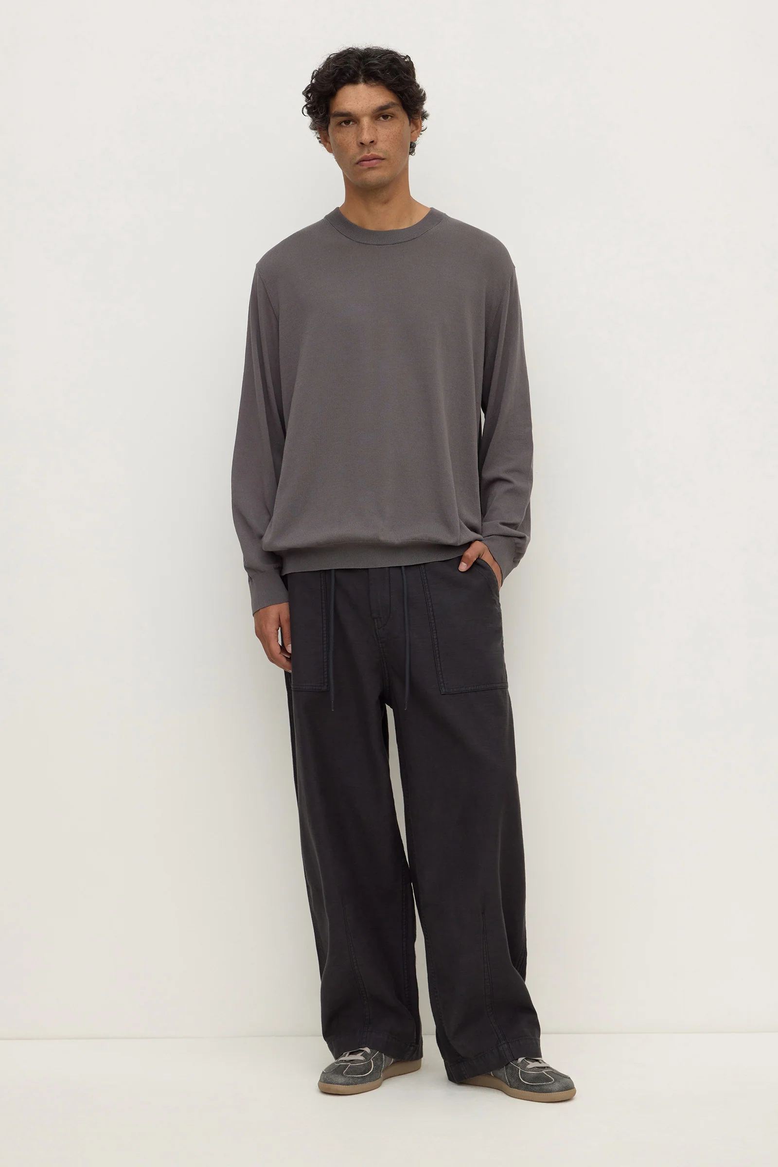 Hugh Knit Crew - Image 3