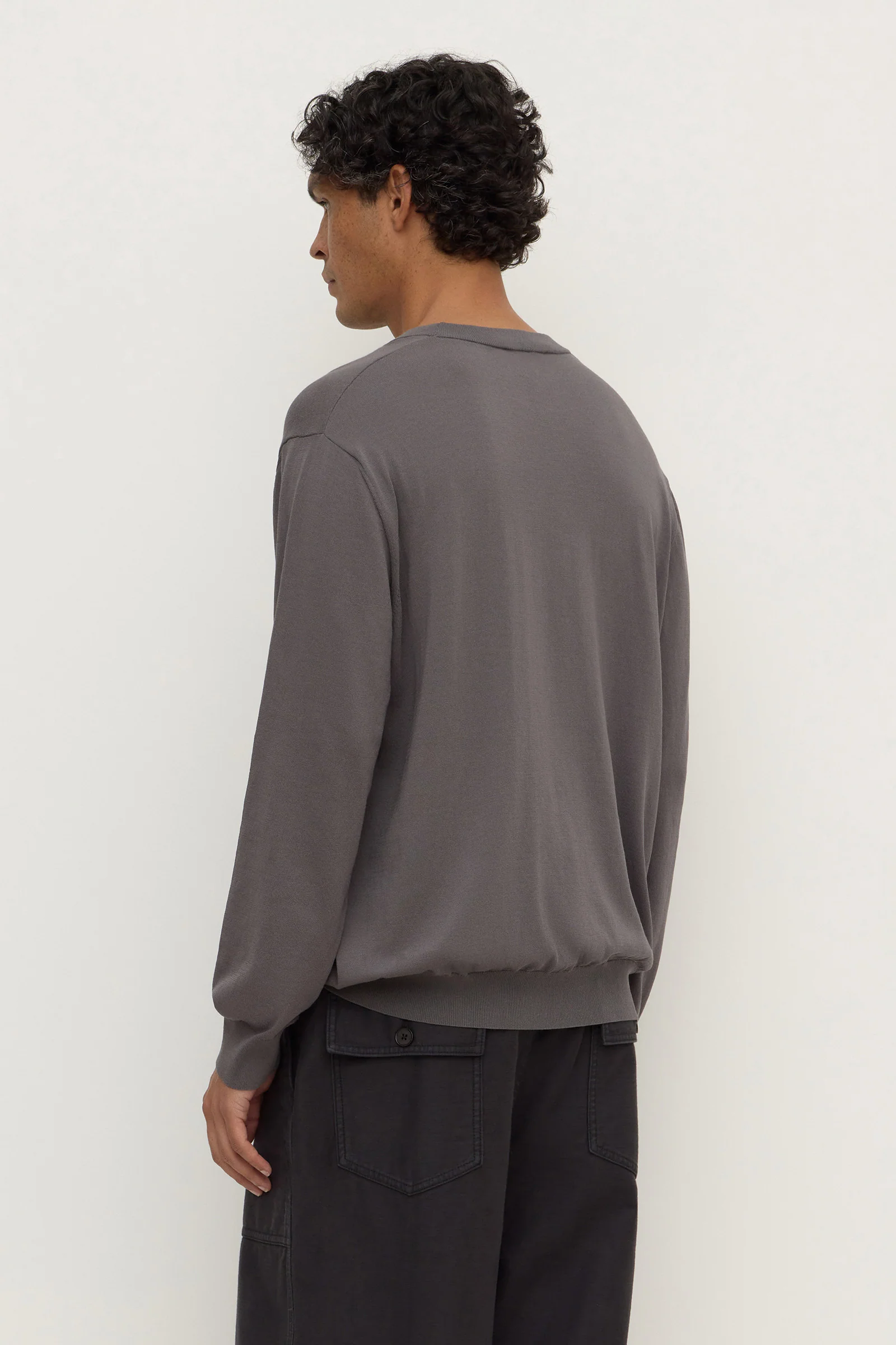 Hugh Knit Crew - Image 6