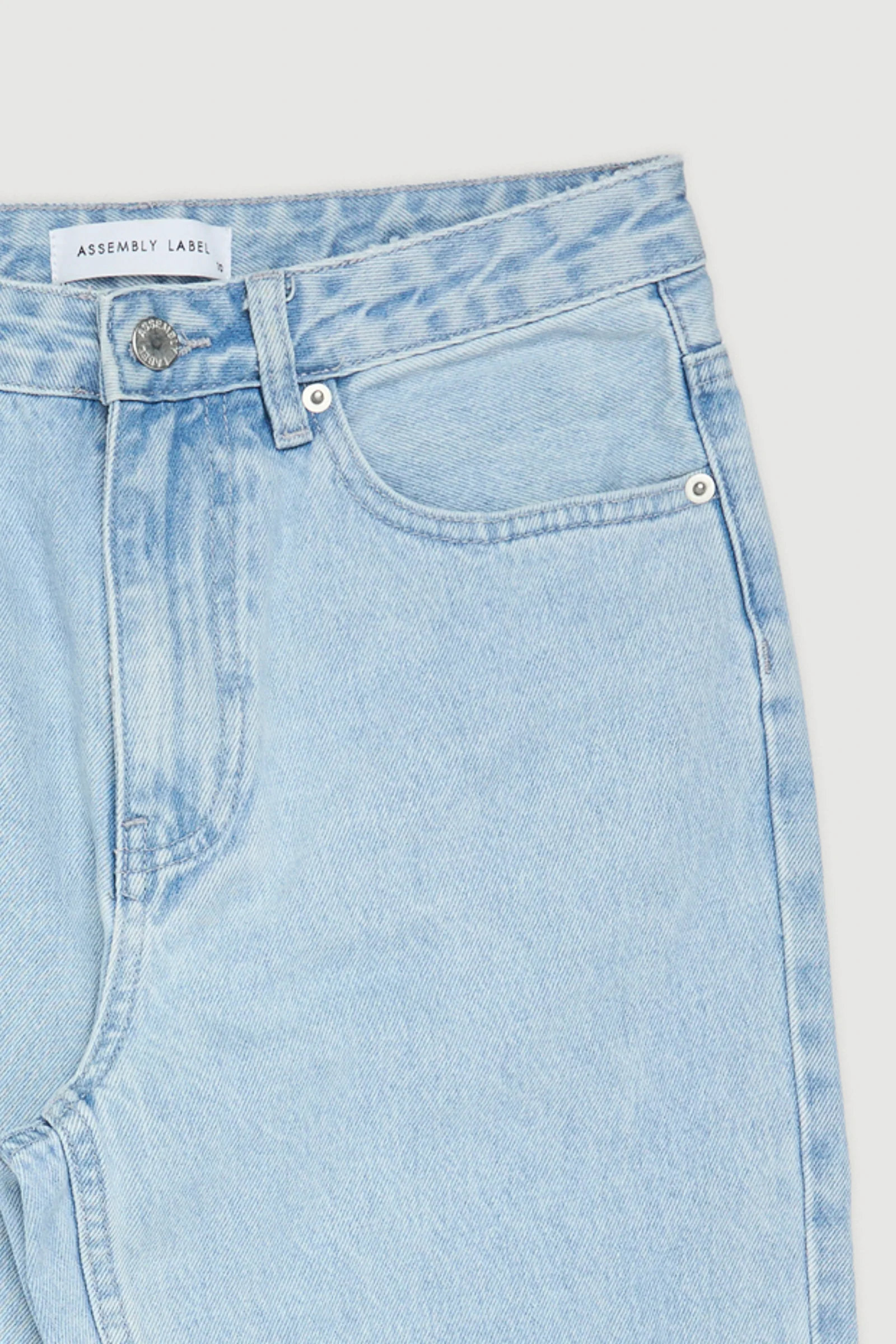 Re-Worn Womens Denim Jean - Image 2
