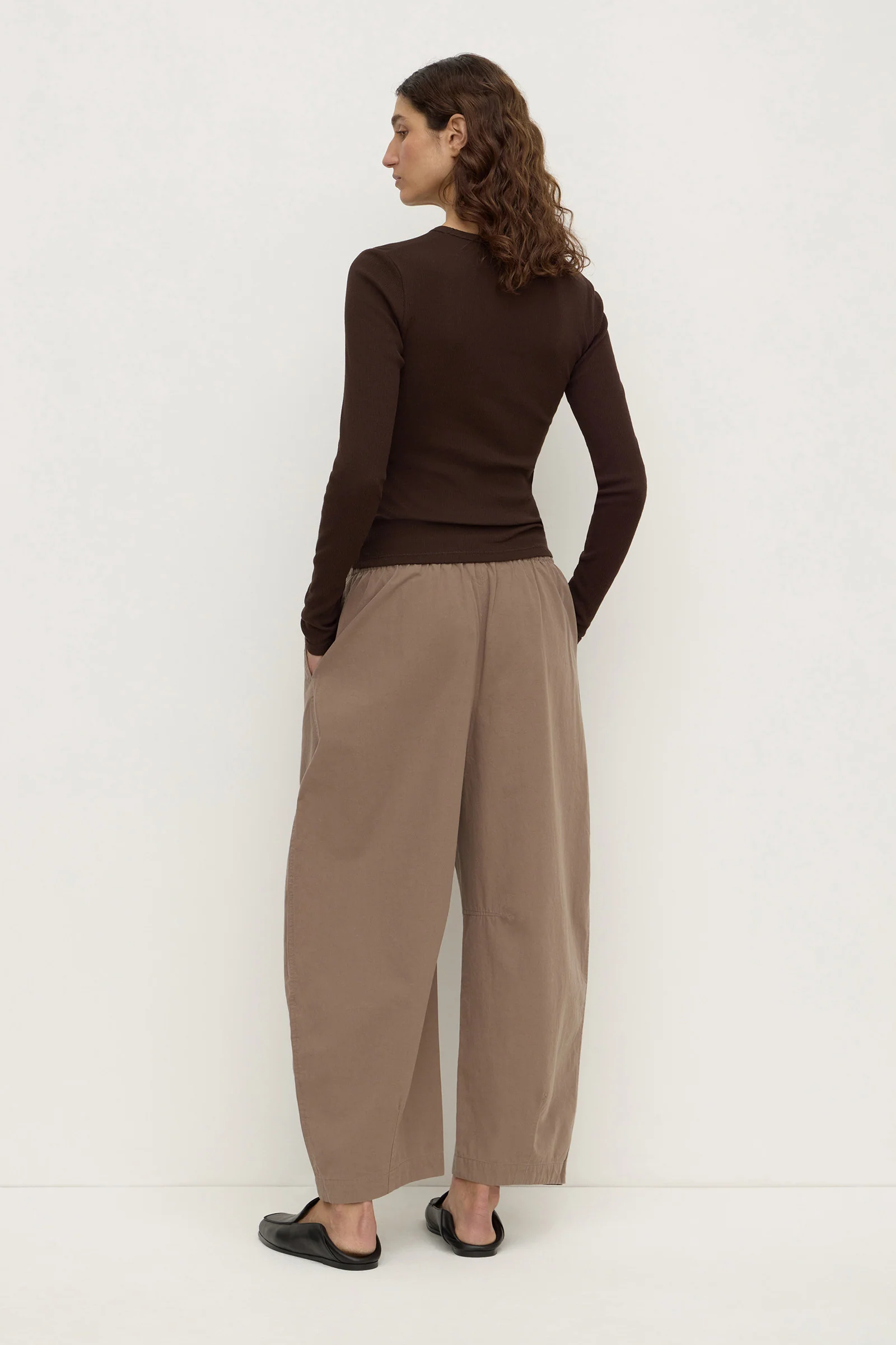 Lola Barrel Pant - Image 5