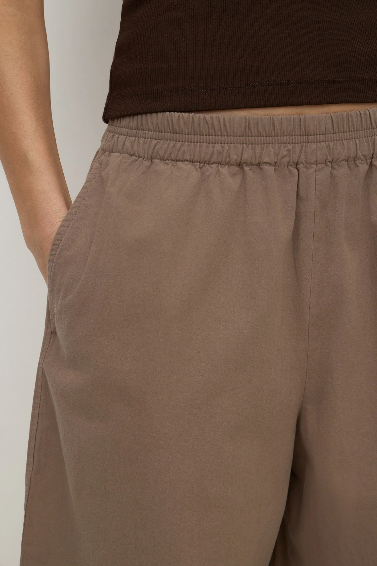Lola Barrel Pant - Image 6