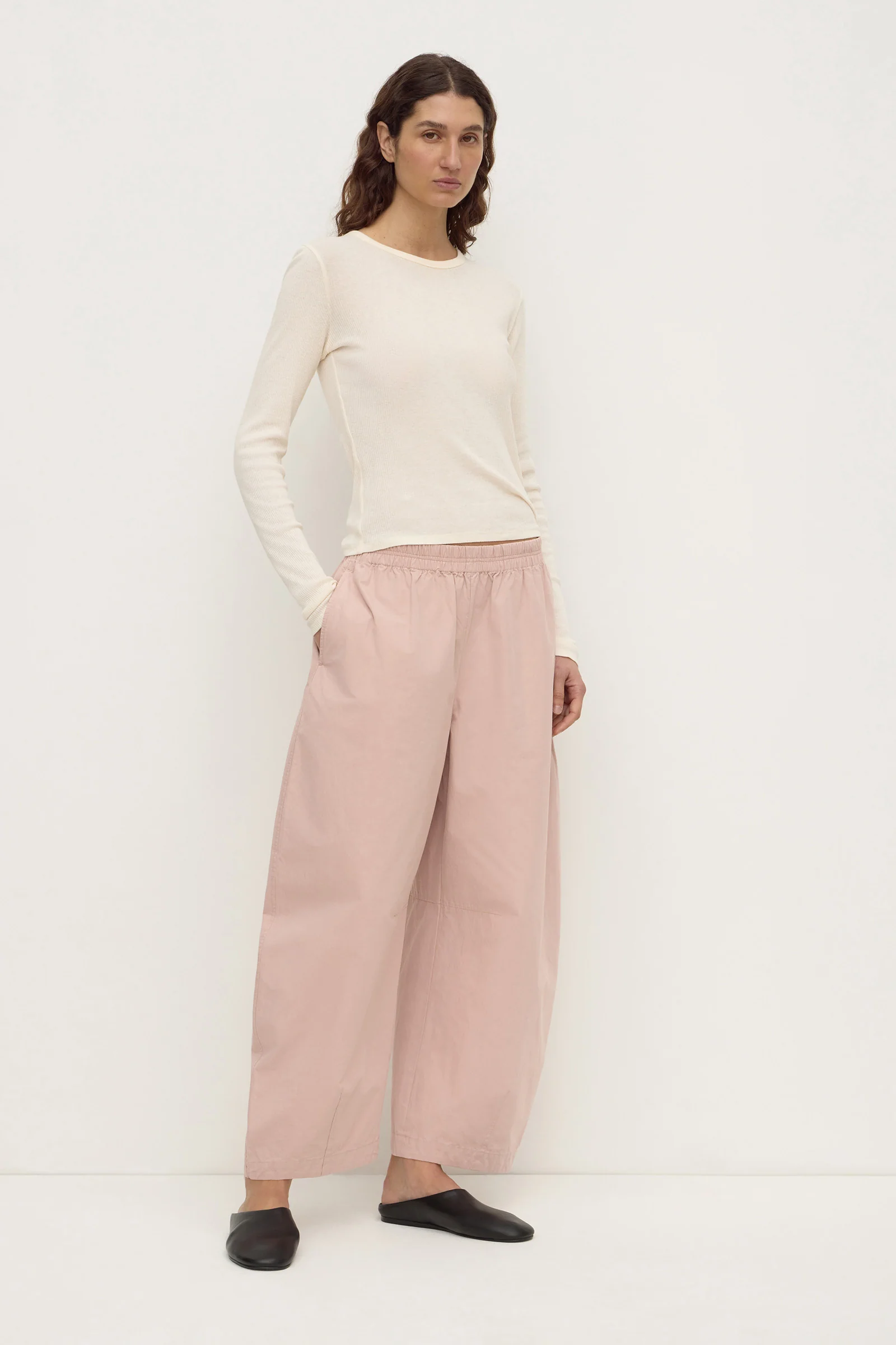 Lola Barrel Pant - Image 3