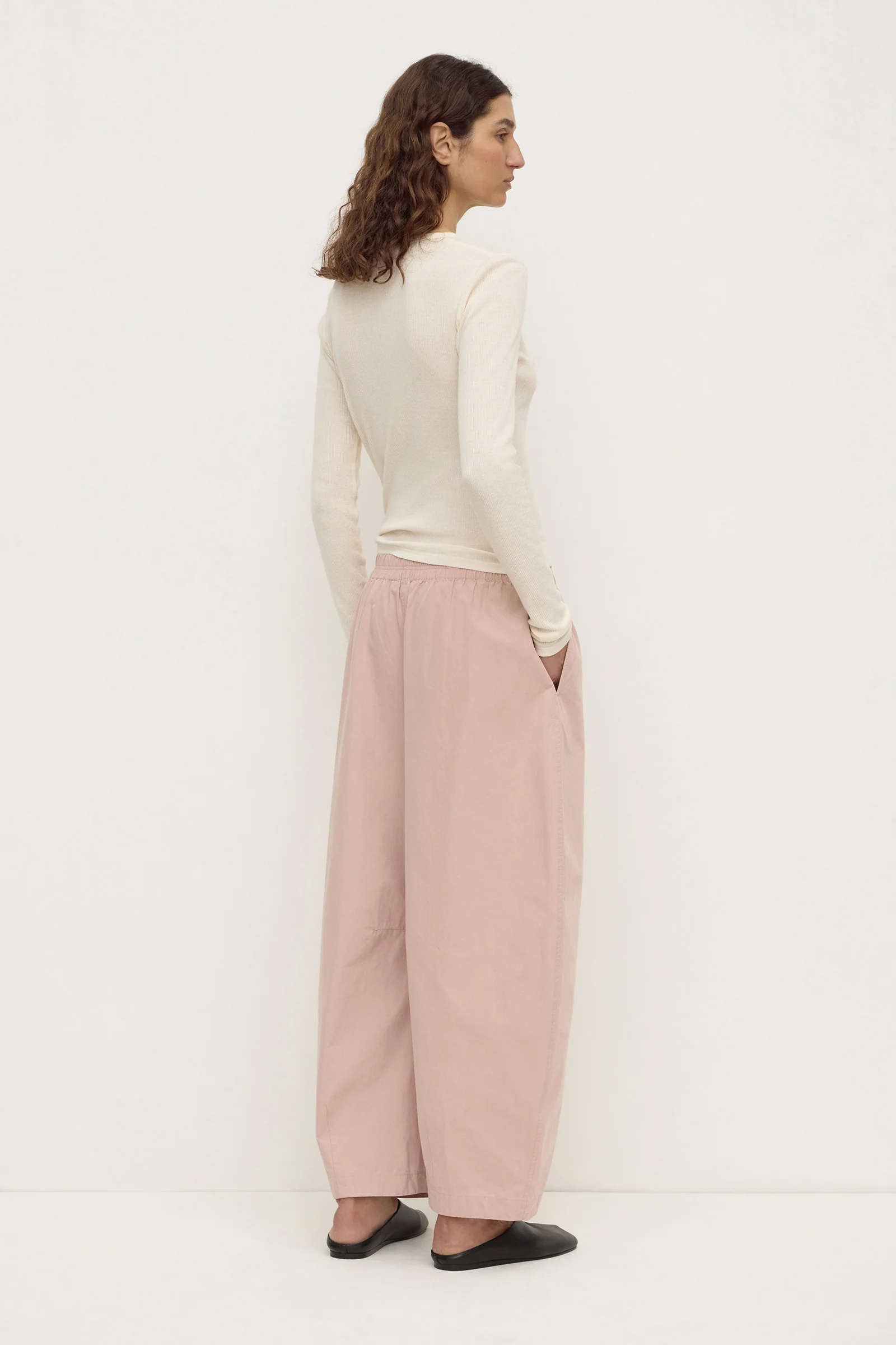 Lola Barrel Pant - Image 4