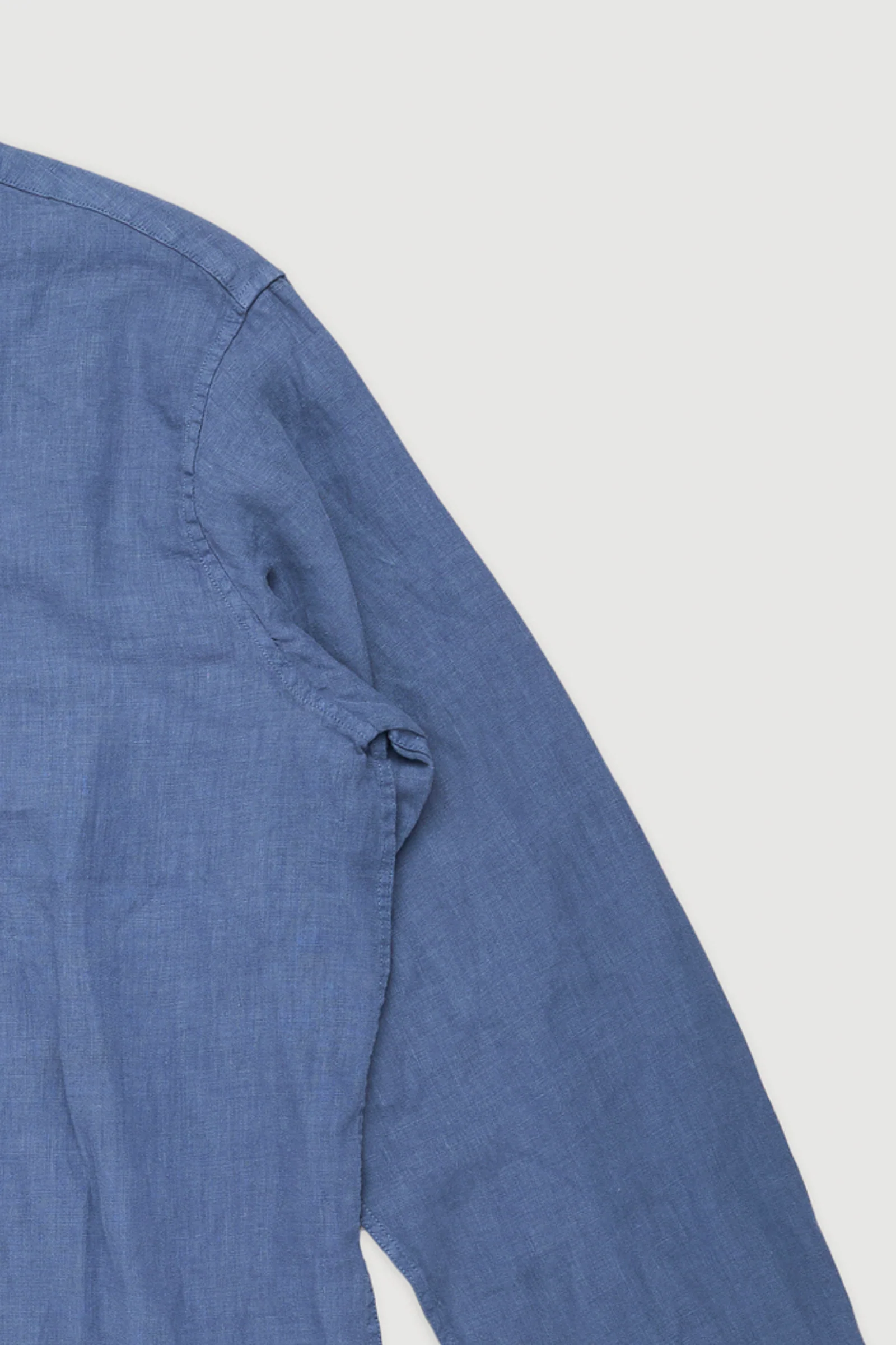 Re-Worn Mens Linen Shirt - Image 2