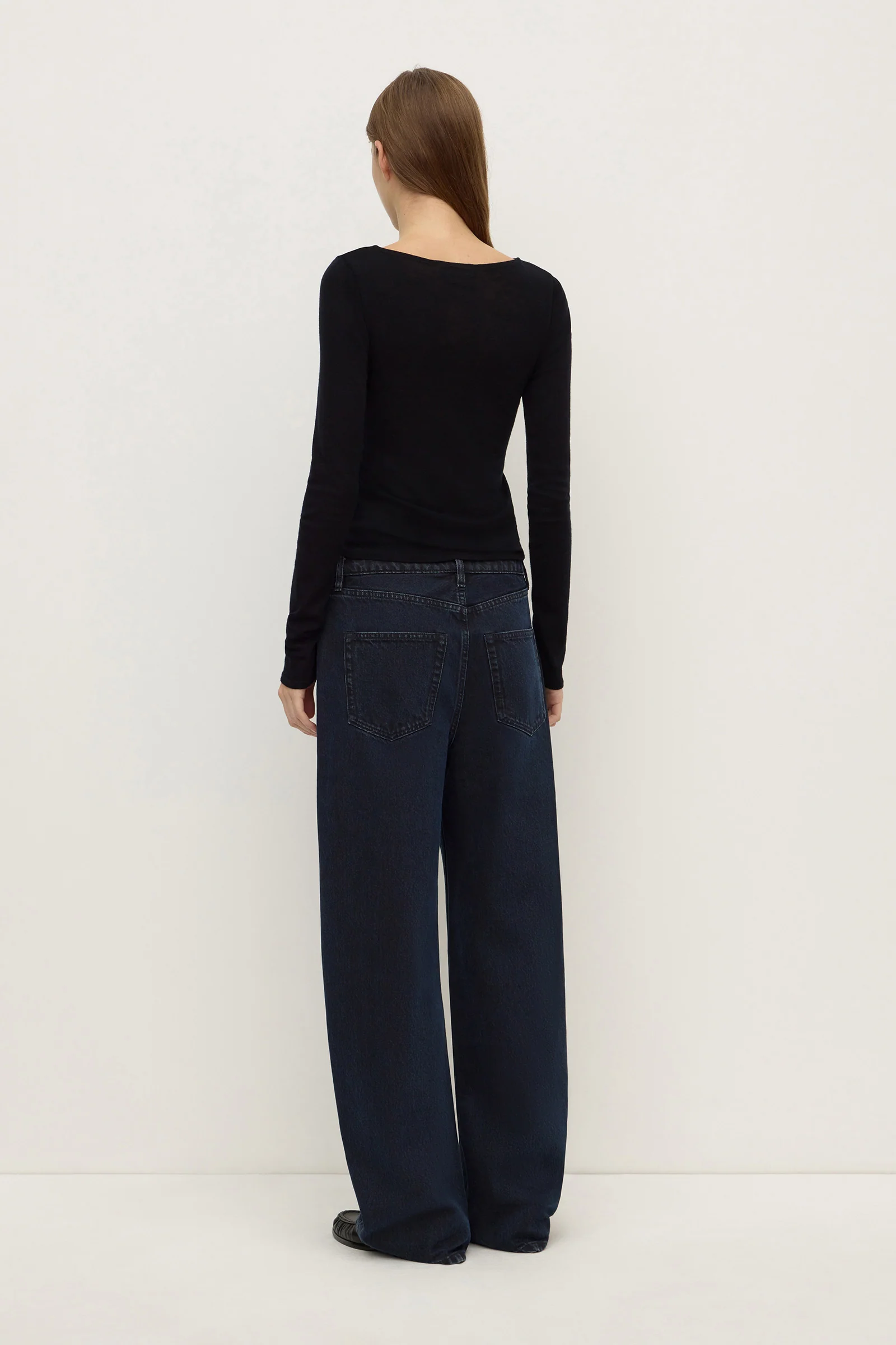 Low Curve Mid Rise Jean - Image 5
