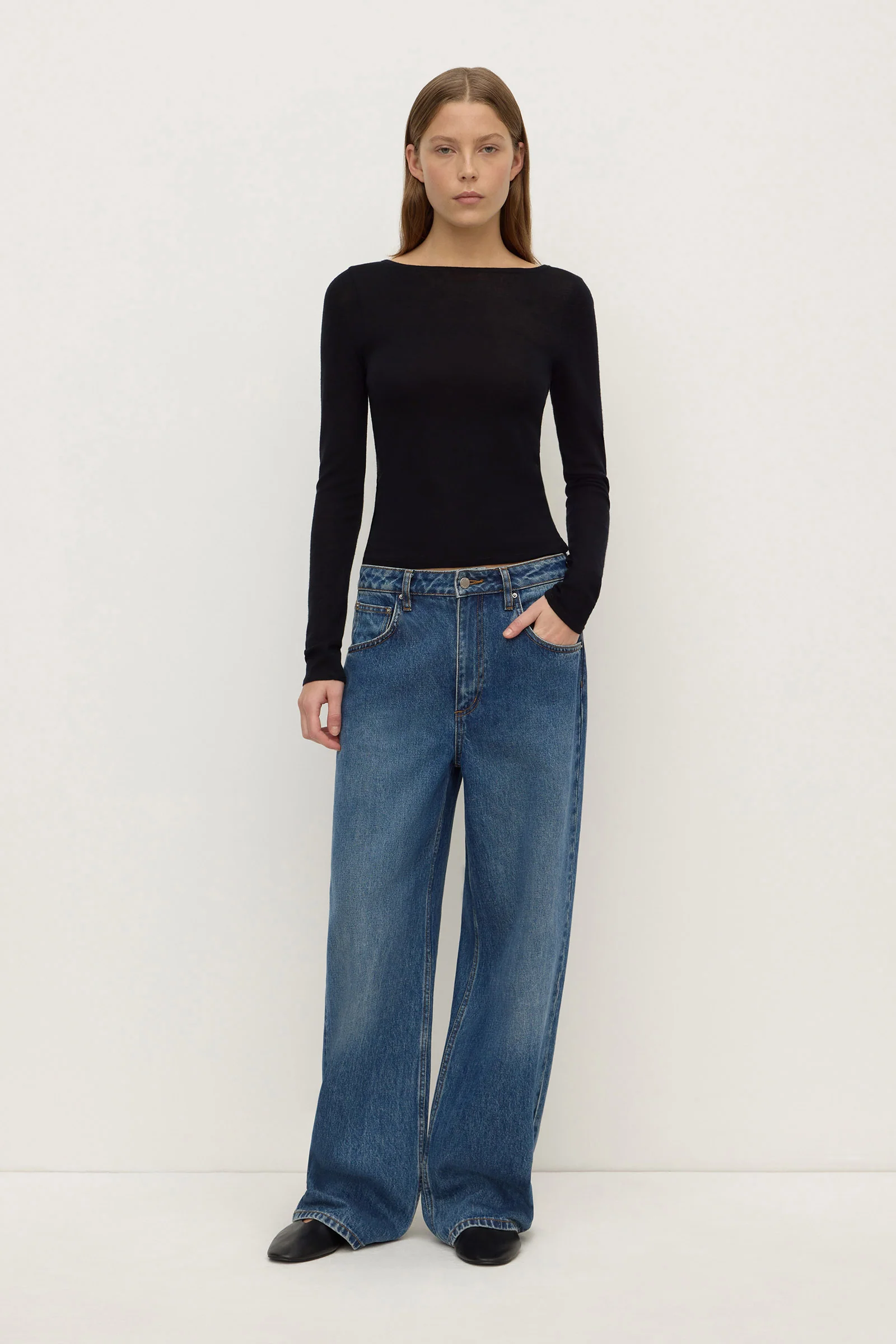 Low Curve Mid Rise Jean - Image 3