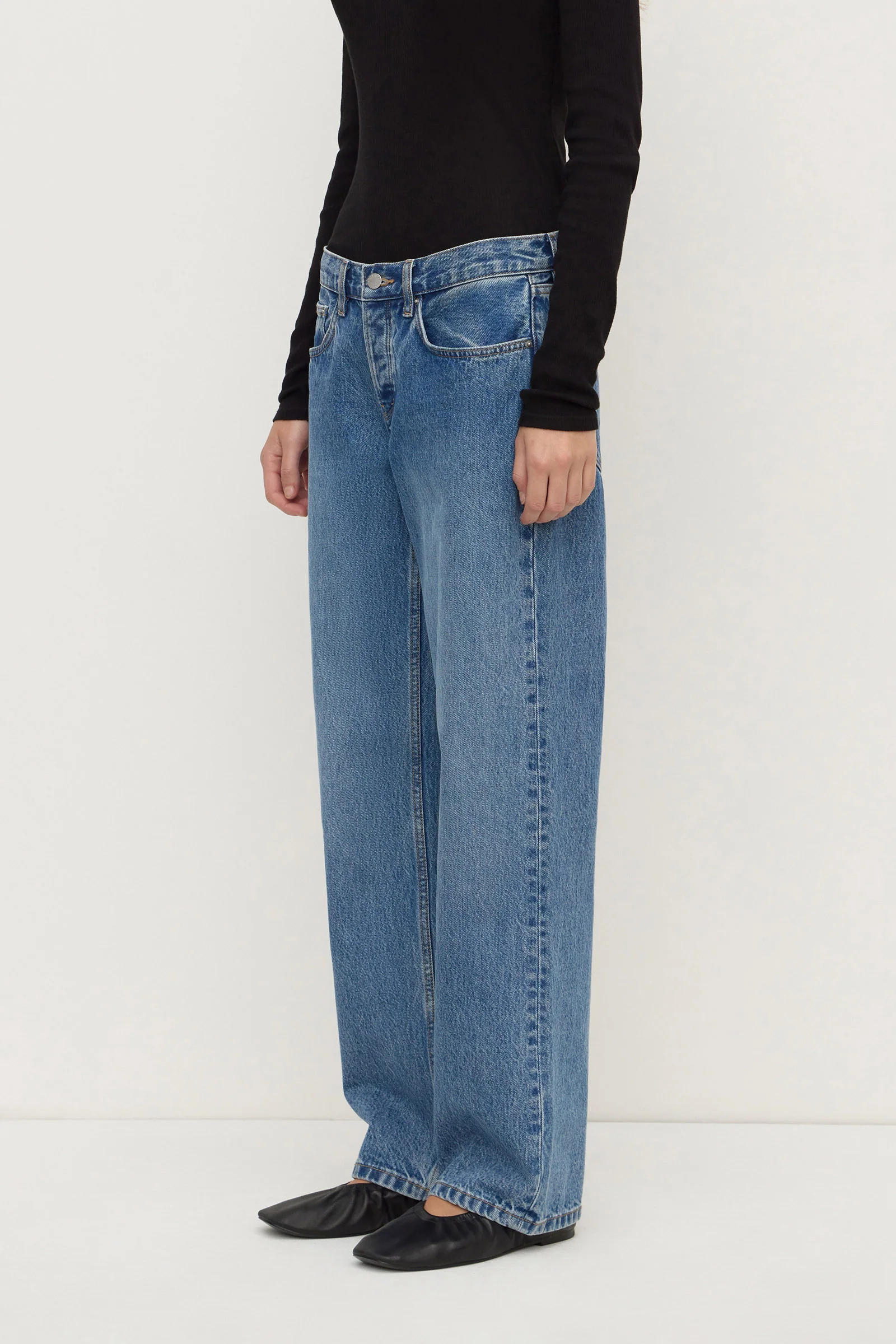 Low Rise Relaxed Jean - Image 6
