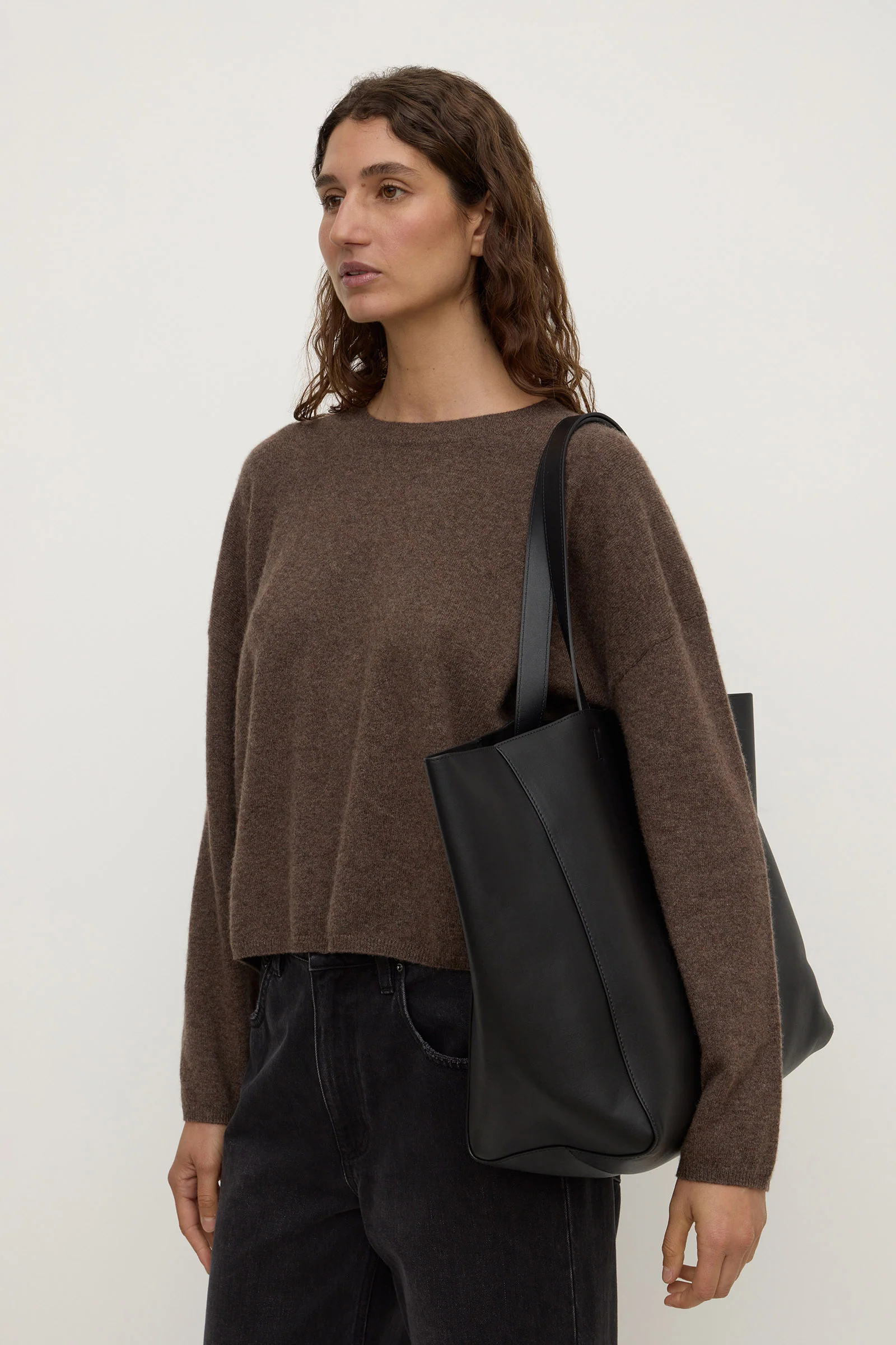 Marina Leather Tote - Image 4