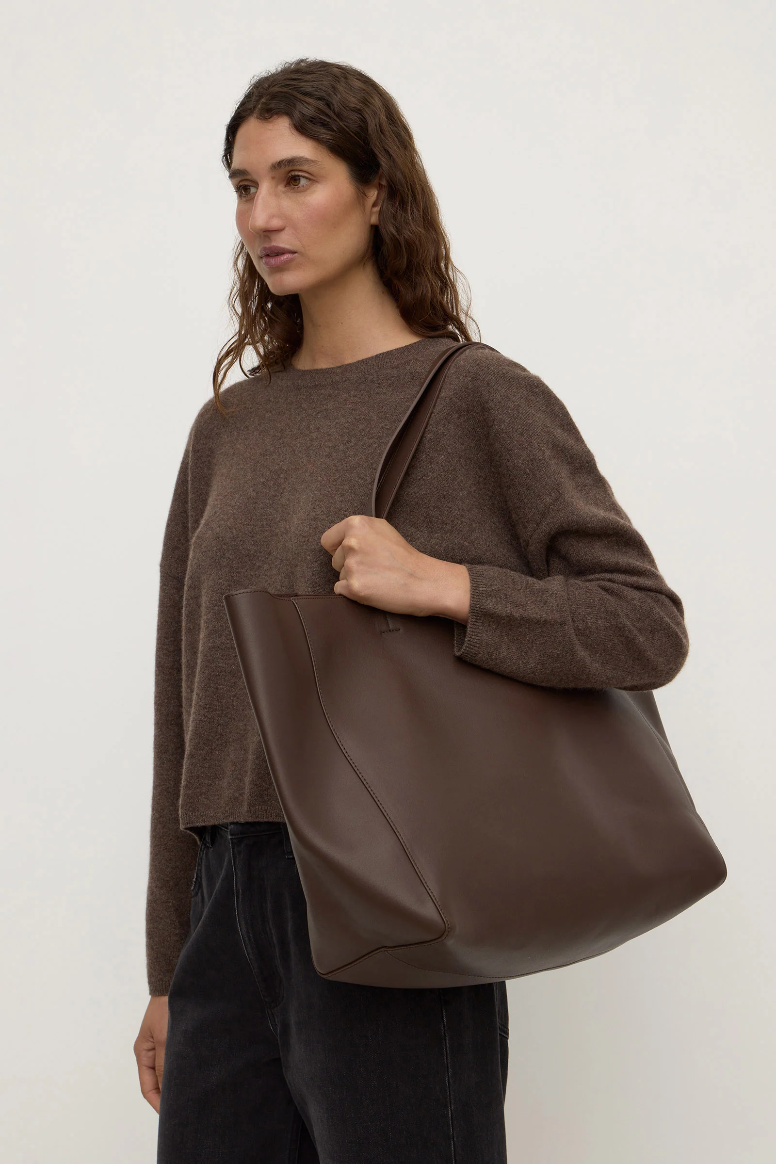 Marina Leather Tote - Image 2