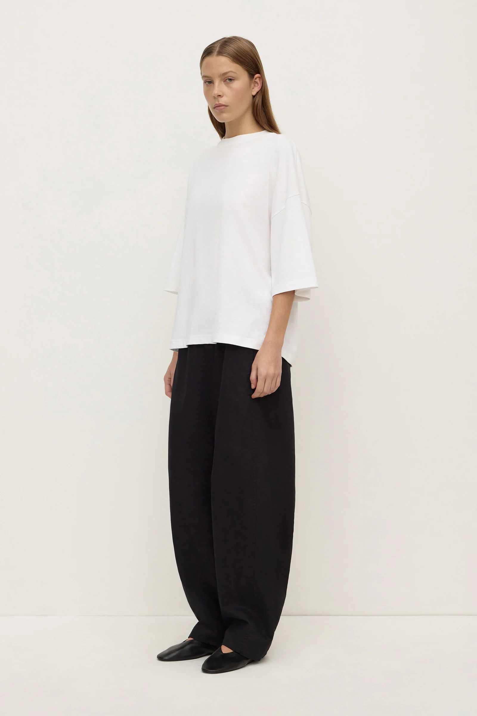 Max Oversized Tee - Image 4