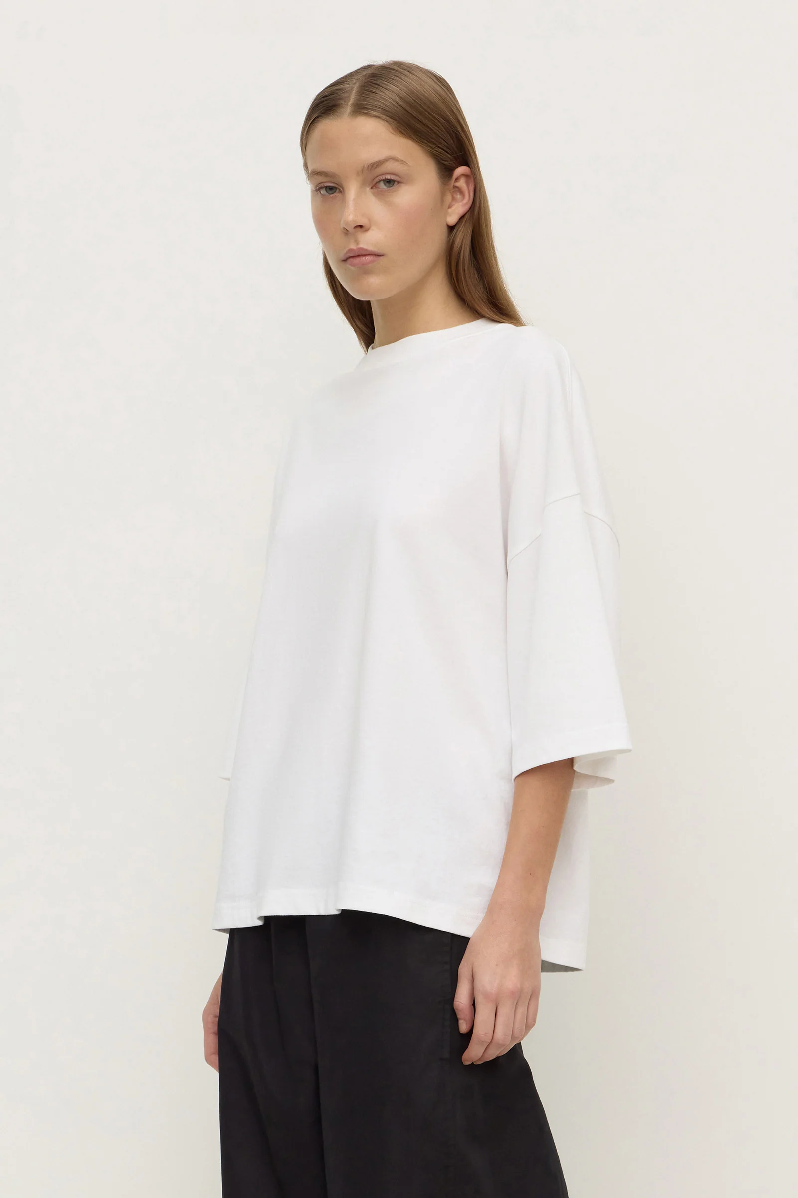 Max Oversized Tee - Image 5