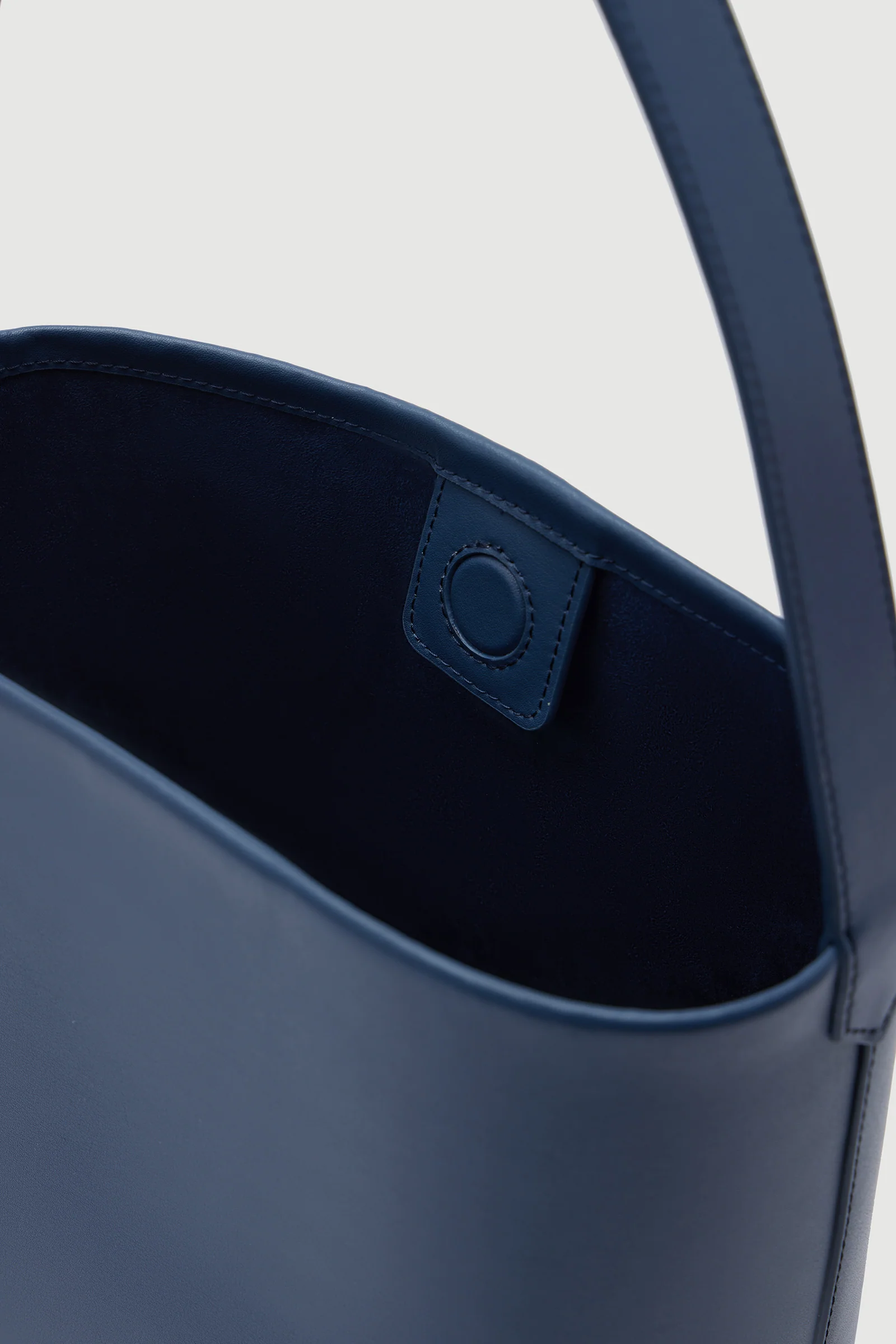 Nova Mini Bucket Bag - Image 4