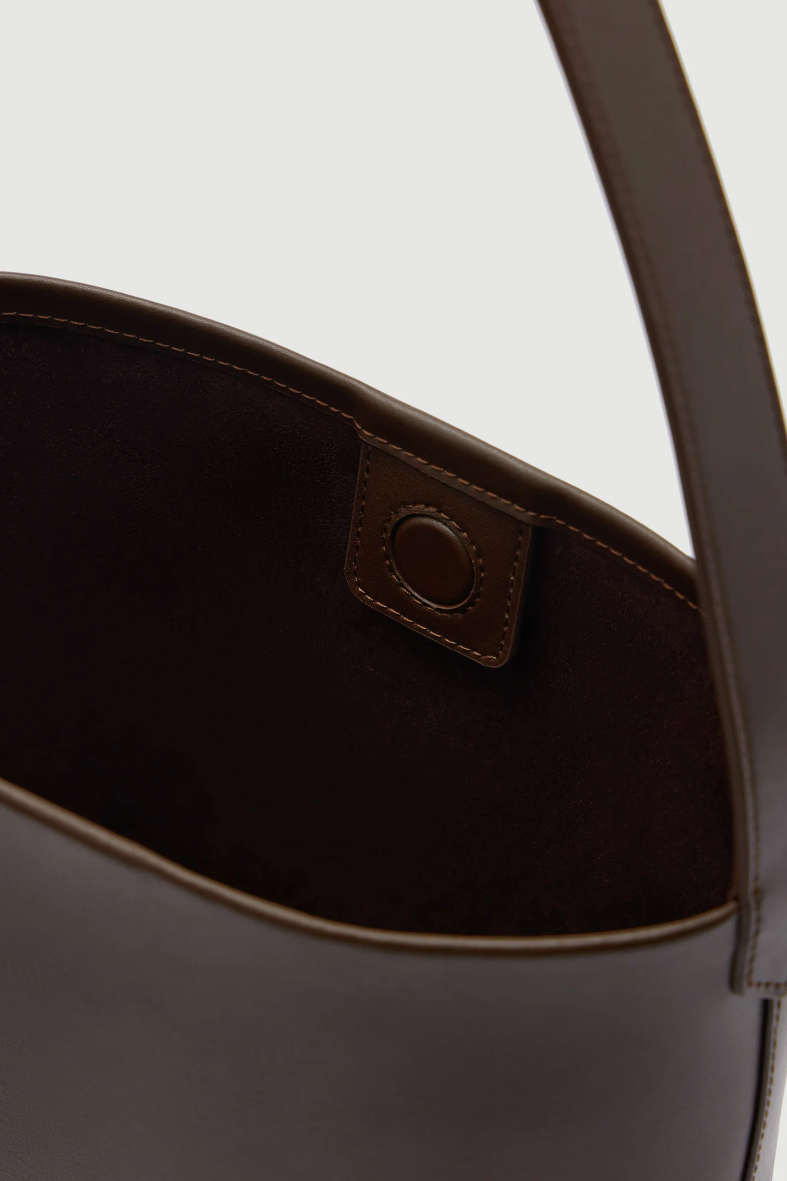 Nova Mini Bucket Bag - Image 4