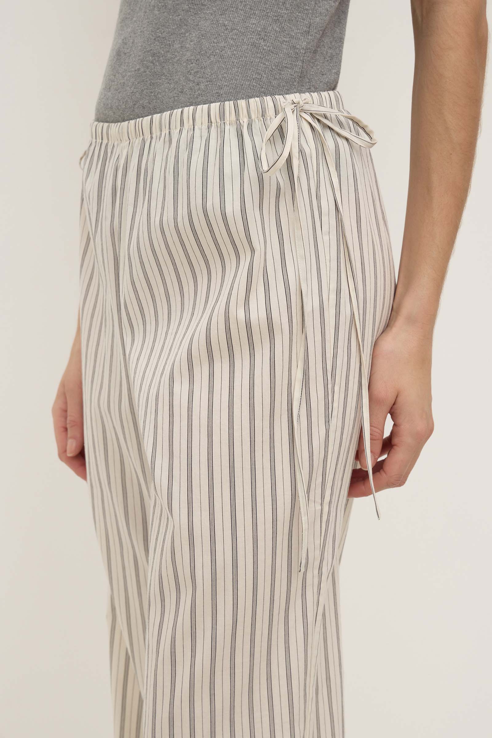 Ria Stripe Pant - Image 4