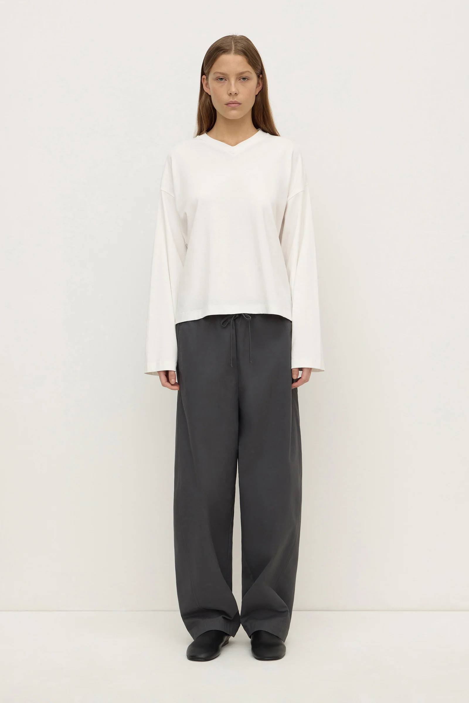 Stella V Neck Long Sleeve Tee - Image 4