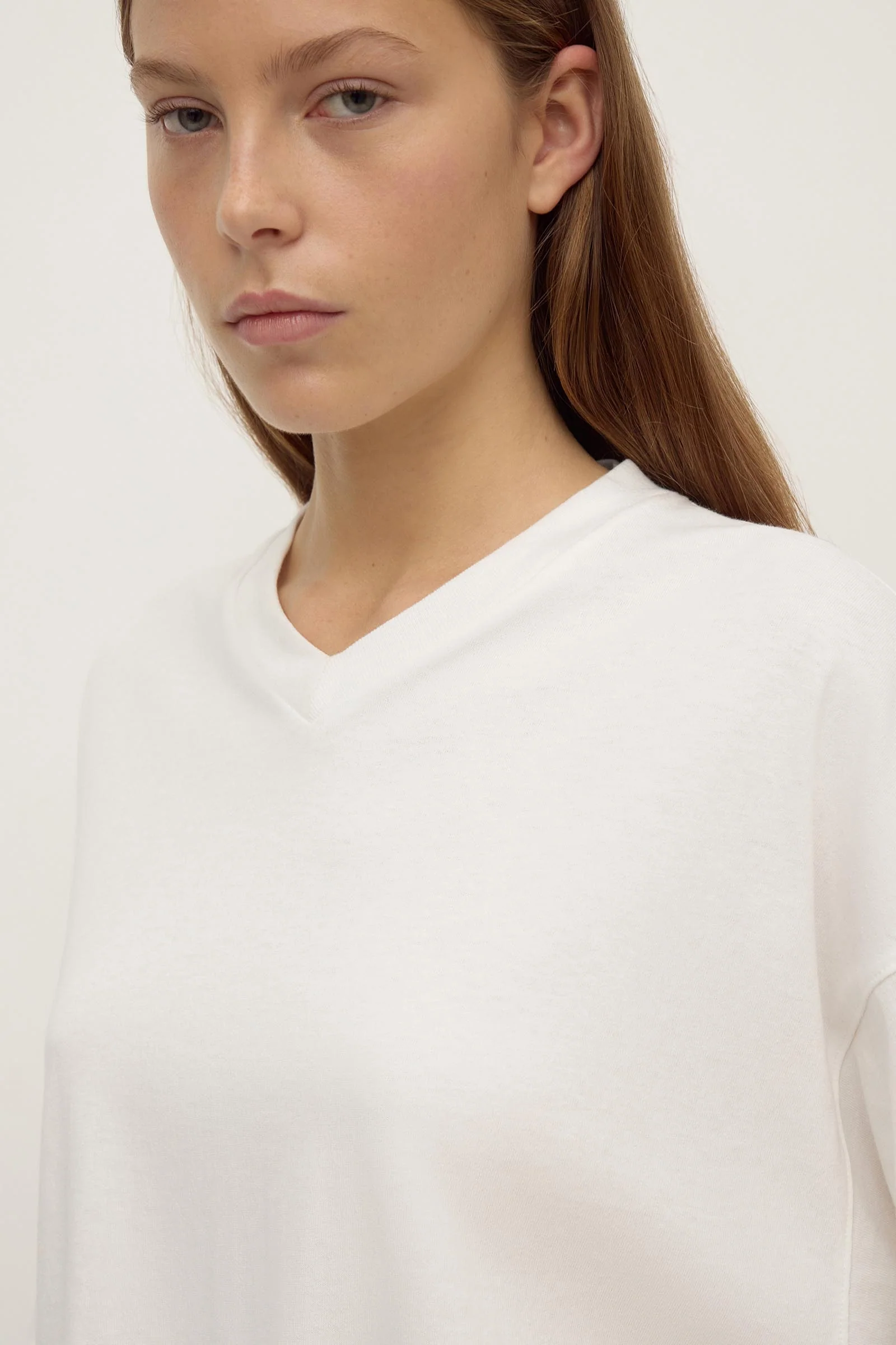 Stella V Neck Long Sleeve Tee - Image 7
