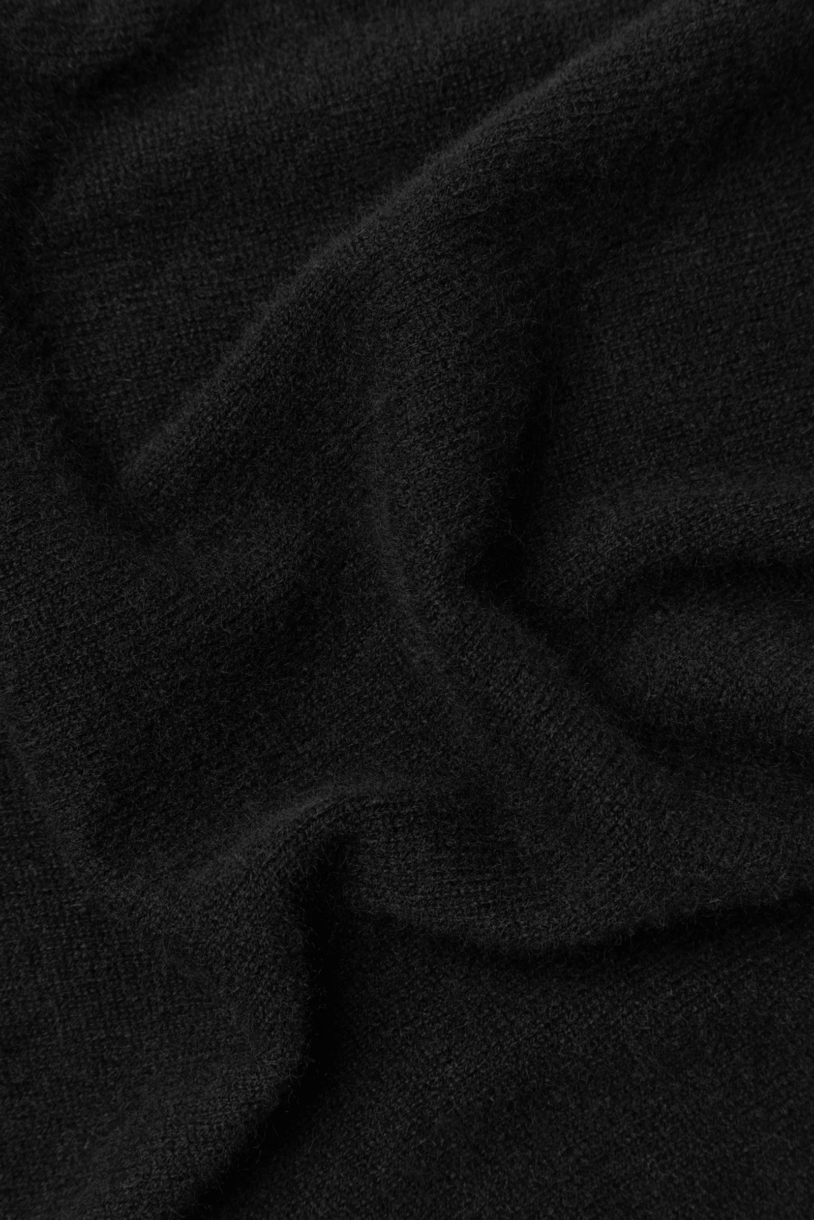 Triangular Cashmere Scarf - Image 3