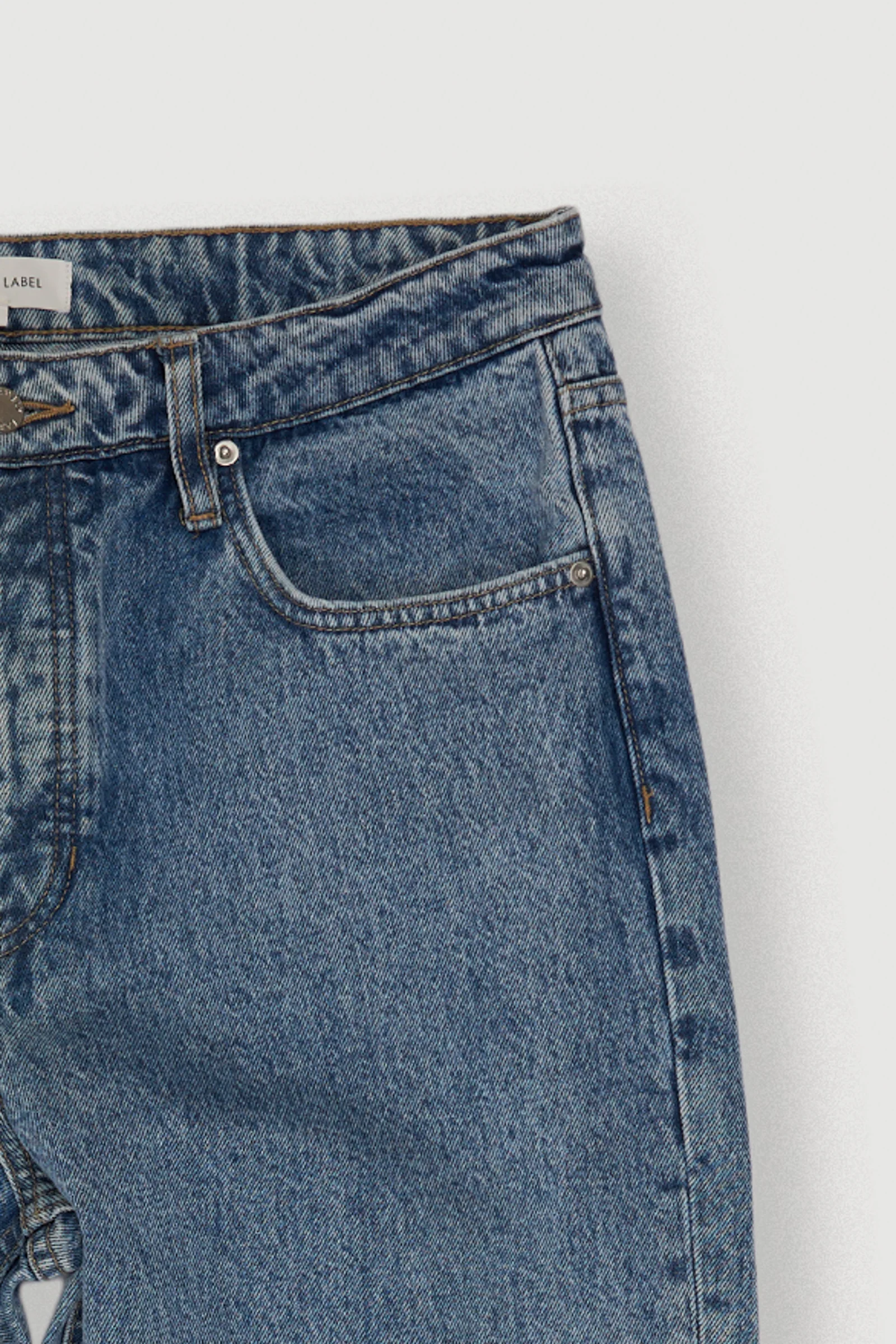 Re-Worn Mens Denim Vintage Jean - Image 2